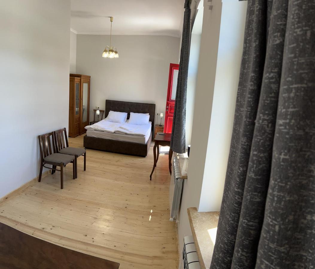 Hotel Toon 55 Gyumri Exterior foto